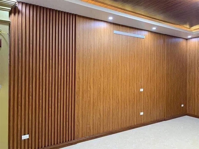 Thi công ốp trần - tường nhựa
